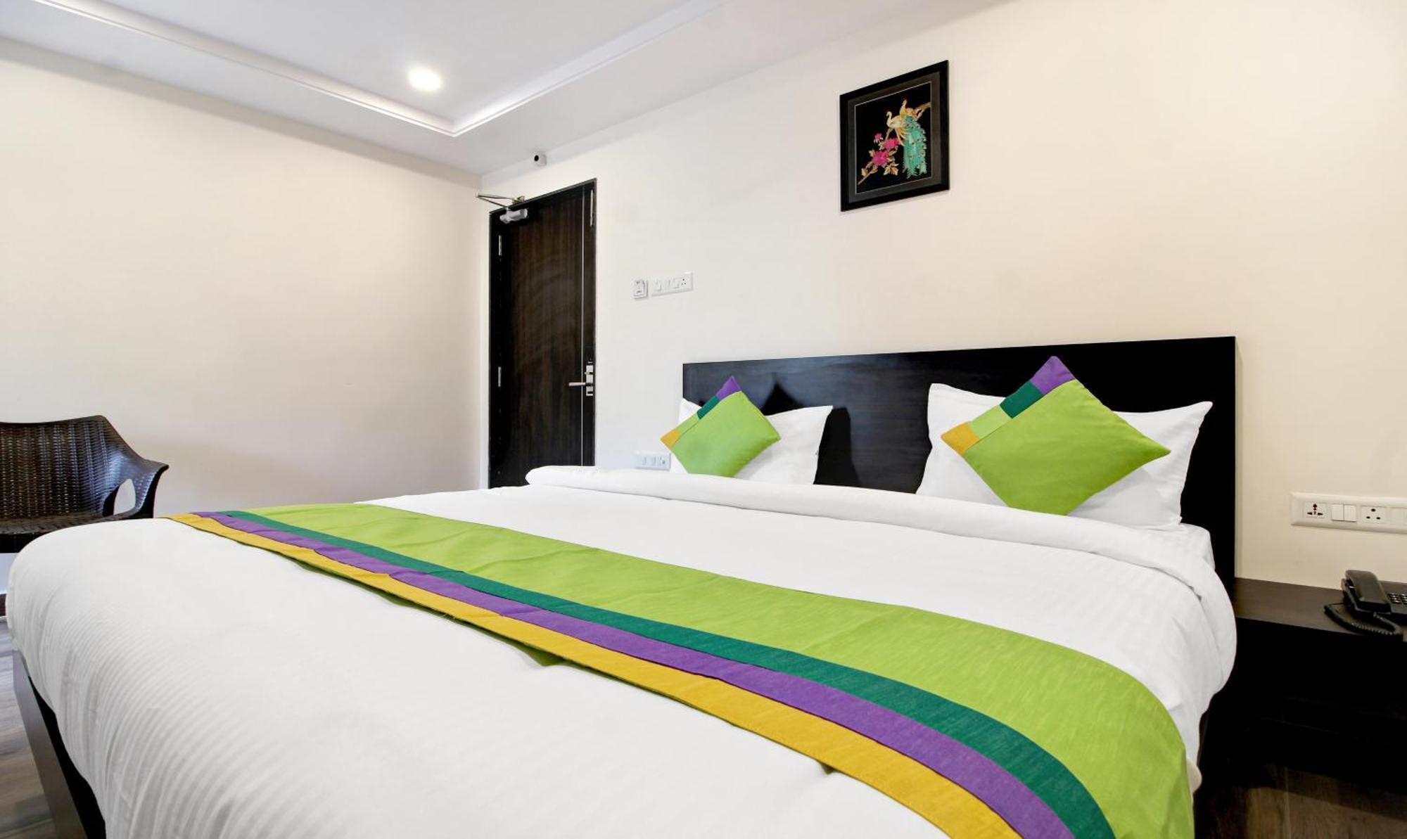 Treebo Trend Excella Hotel Visakhapatnam Exterior foto