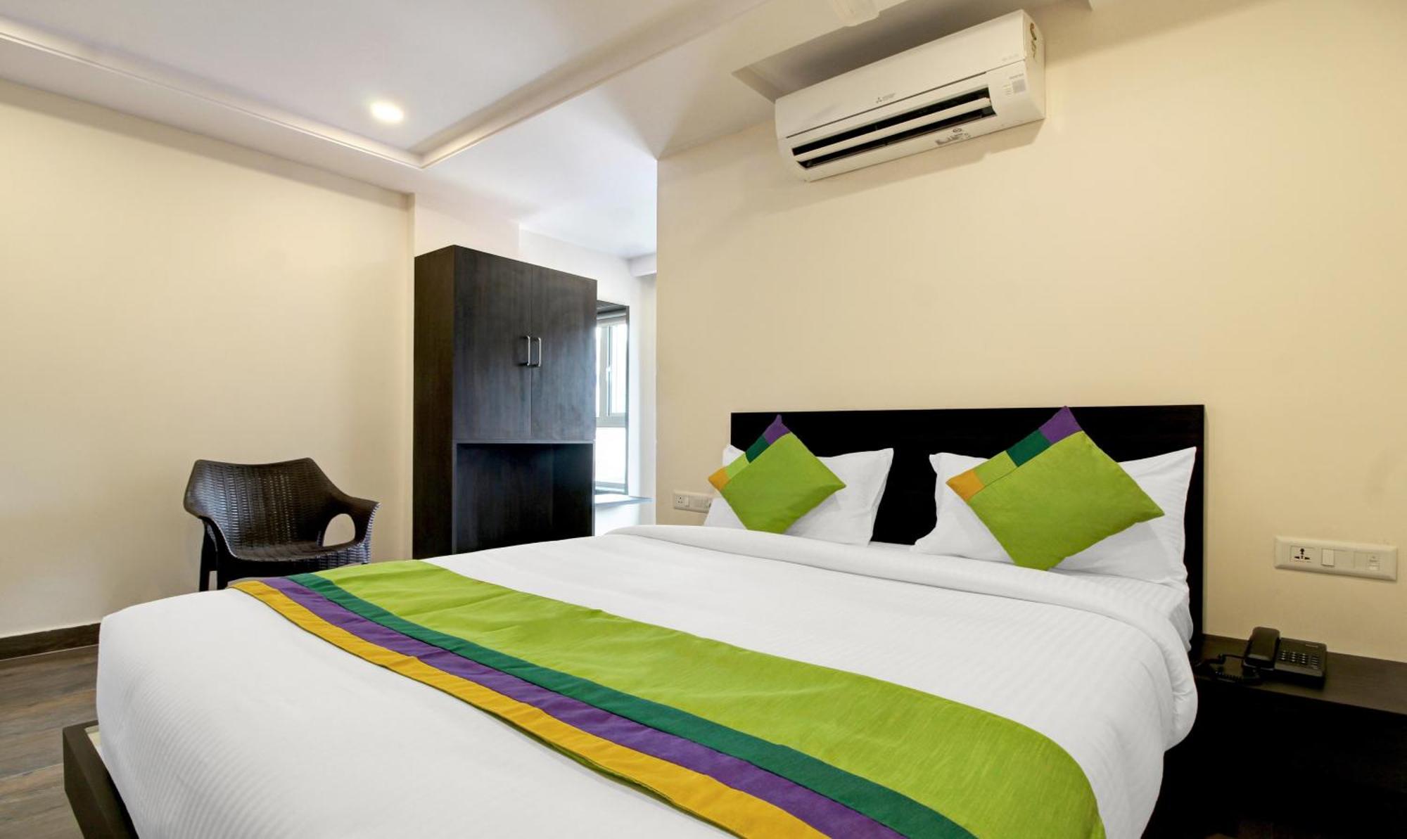 Treebo Trend Excella Hotel Visakhapatnam Exterior foto