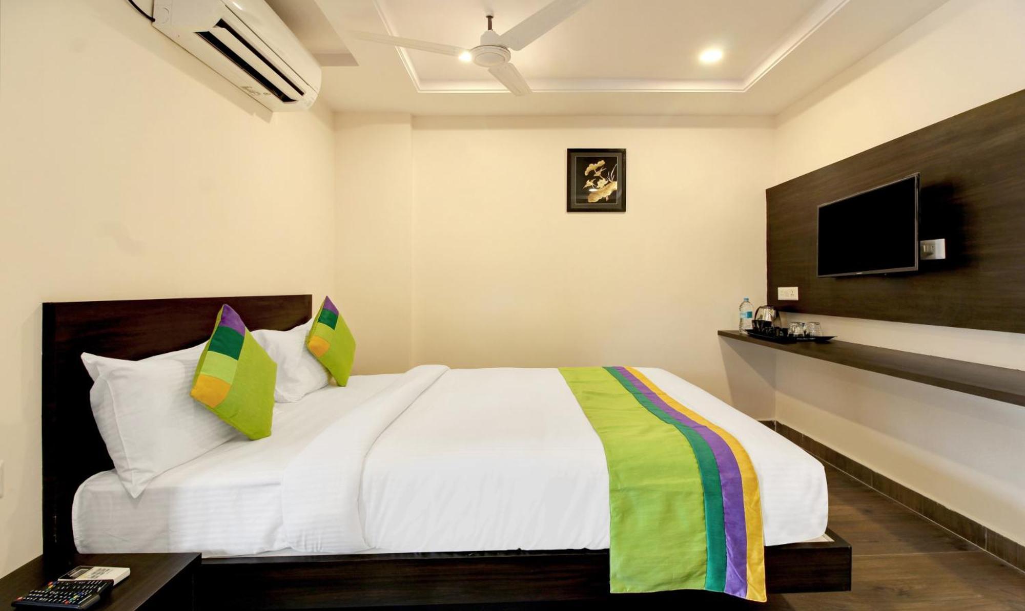 Treebo Trend Excella Hotel Visakhapatnam Exterior foto